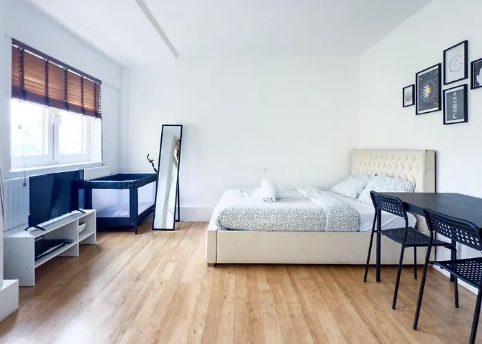 Central London Rooms Ec1V