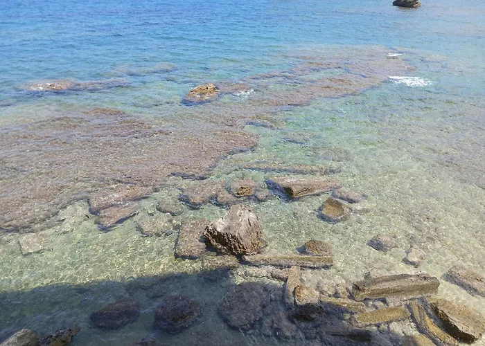 Marlove With Rooms Sea View And Private Beach