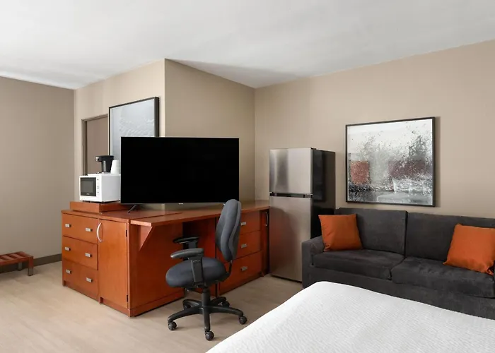 Travelodge By Wyndham Parker