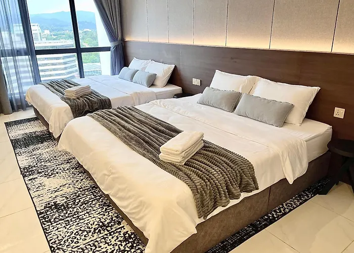 Naina Homestay At Sutera Bay