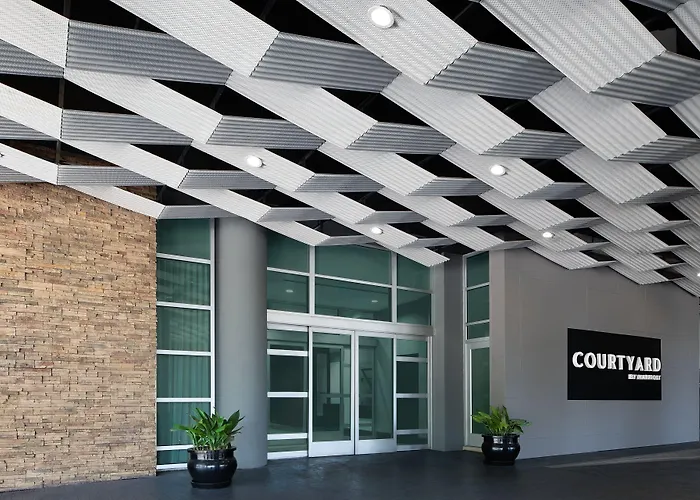 Courtyard Columbia Downtown At Usc