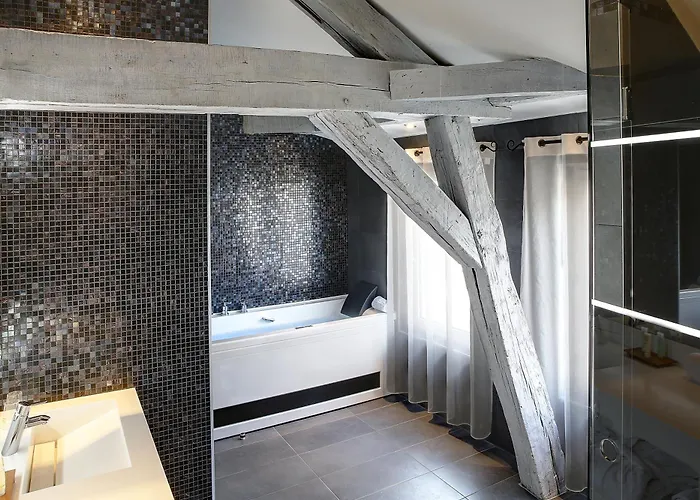 Best Western Premier De La Poste & Spa