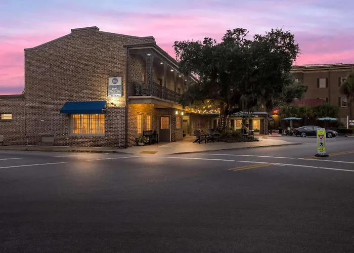 Best Western Sea Island Inn