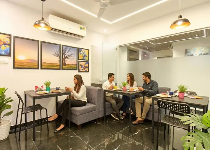 Fabhotel Olive Suite - Near Airforce Get