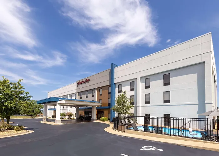 Hampton Inn Saint Robert