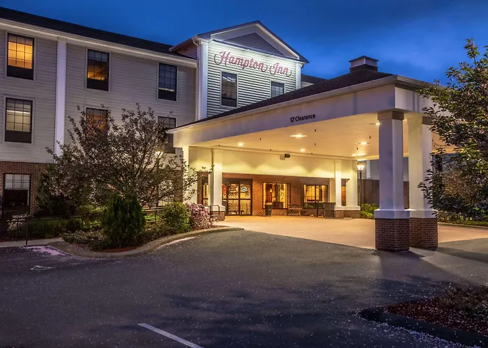 Hampton Inn Hadley-Amherst Area