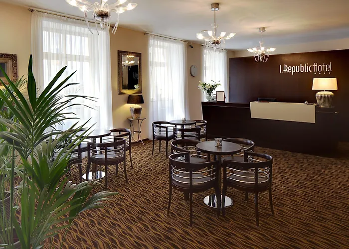 1.Republic Hotel