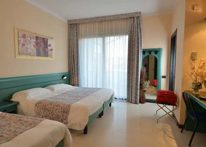 Hotel Eden