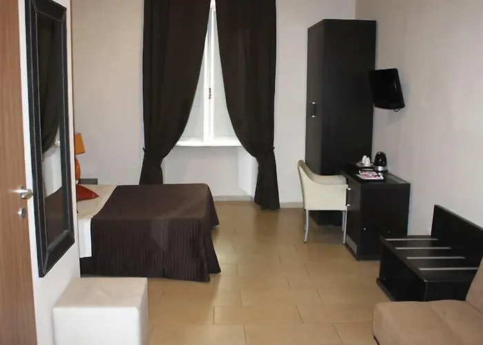 Inncentral Guesthouse Roma