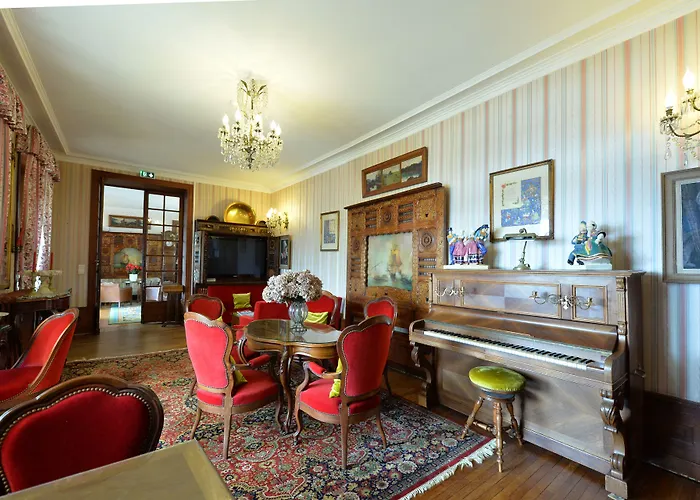 Logis Hotel Restaurant Le Printania