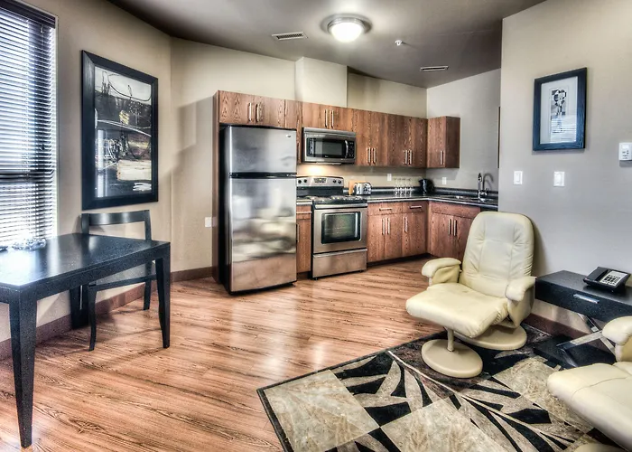 Grand Inn & Residence- Grande Prairie