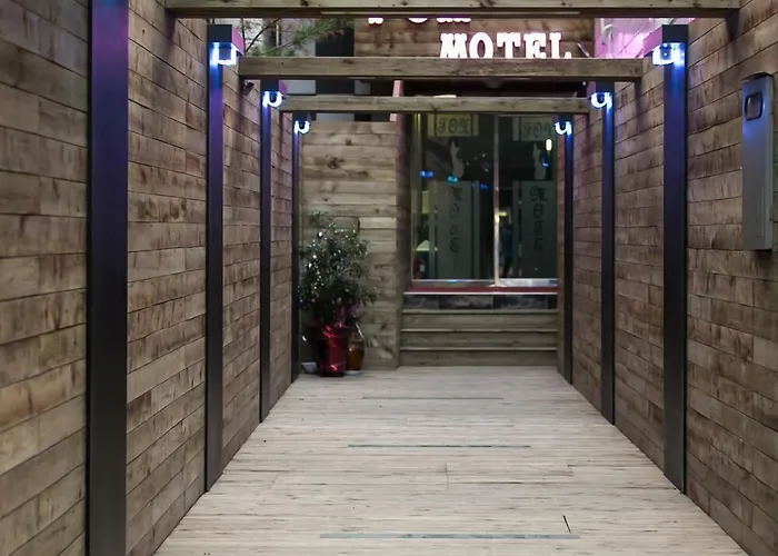 Fox Motel
