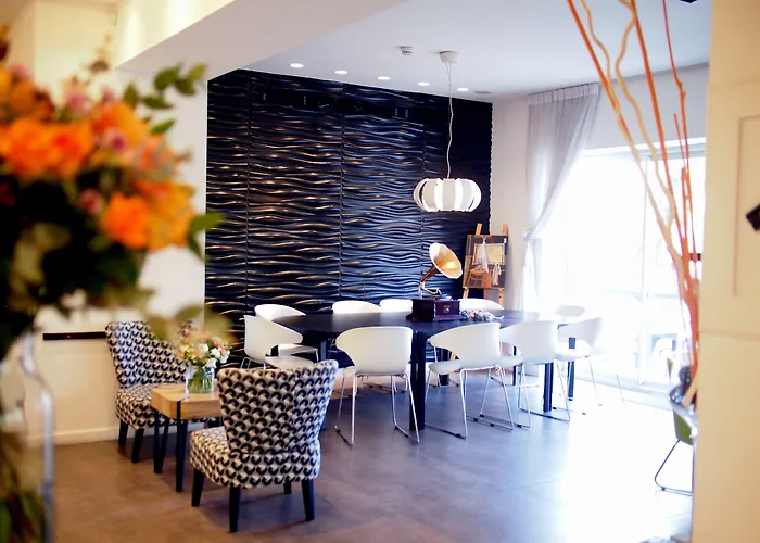 Paamonim Hotel Jerusalem