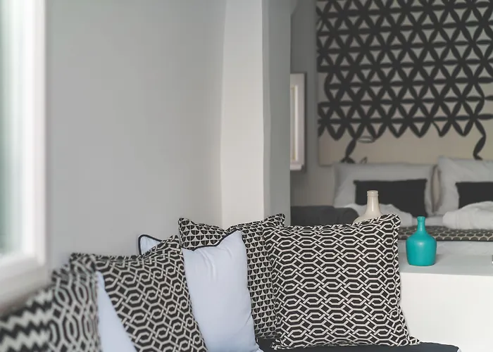 Modernity Suites