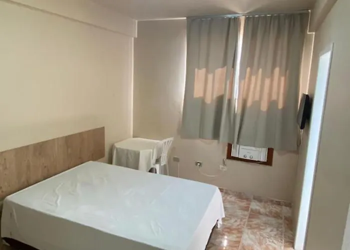 Hotel Gerais Business