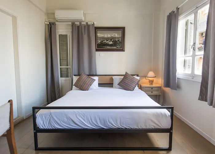 The Grand Meshmosh Hotel