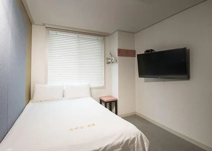 Champion Hotel Jeju