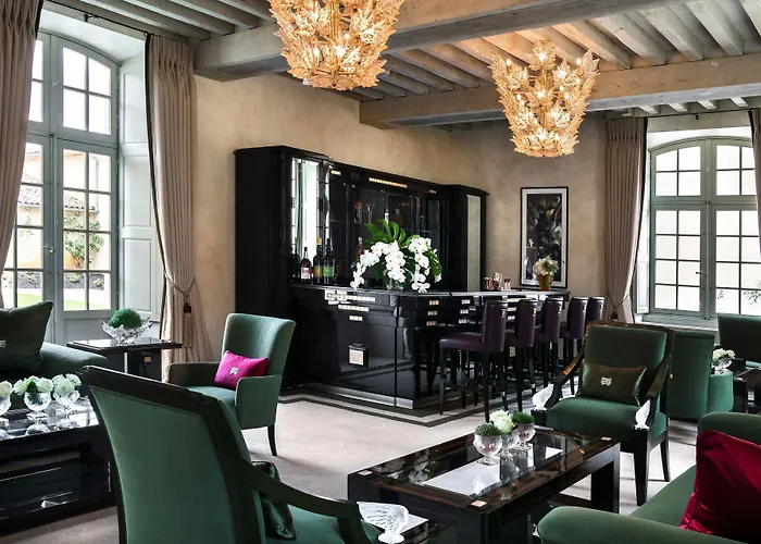 Château Lafaurie-Peyraguey Hôtel&Restaurant LALIQUE