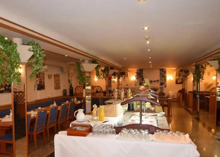 Hotel Zur Rebe