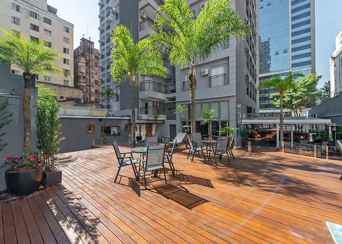 Higienopolis Hotel & Suites