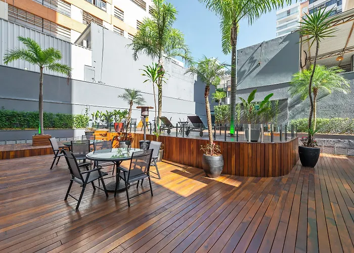 Higienopolis Hotel & Suites