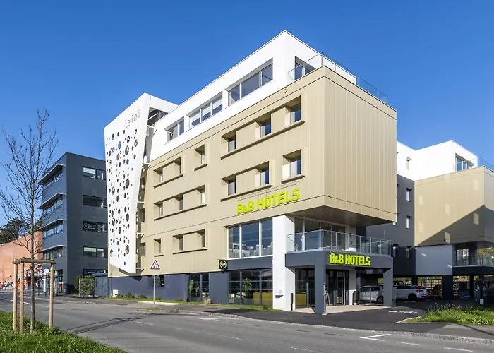 B&B HOTEL Brest Centre Port de Commerce