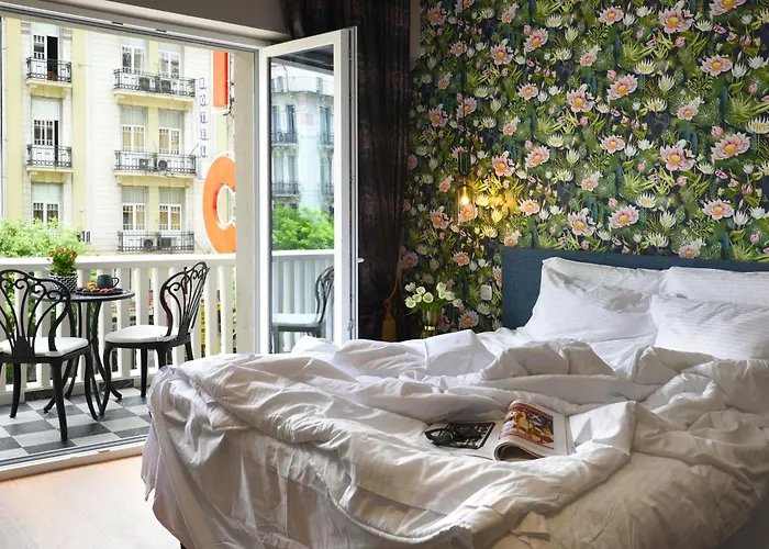 The Oscar Olympic Hotel