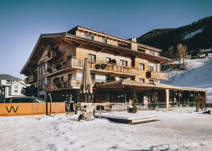 Ski & Bike Hotel Wiesenegg Saalbach-Hinterglemm