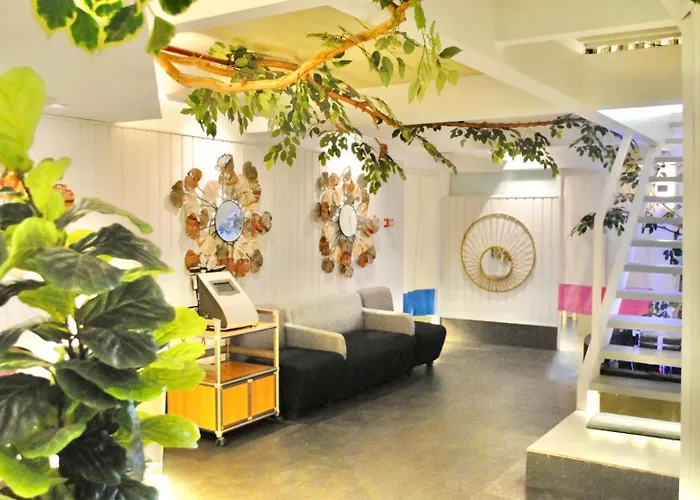 Selah Pods Hotel Manila Pasay