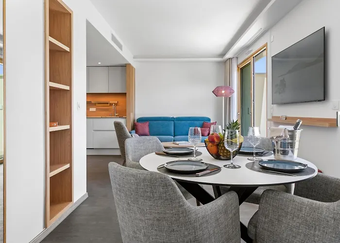 Novaya Suites