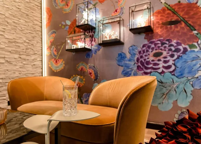 Motel One Dresden am Zwinger