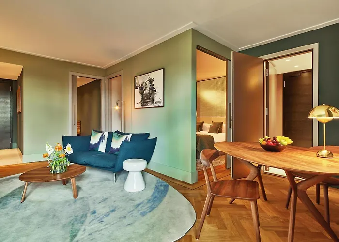 Hyatt Regency Amsterdam
