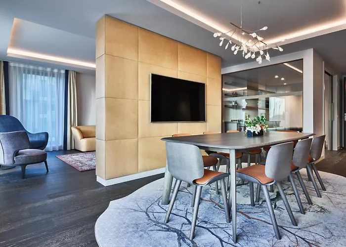 Hyatt Regency Amsterdam