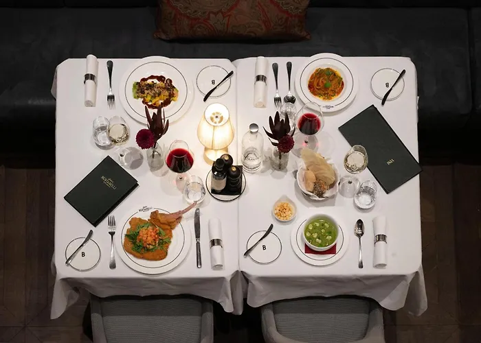 Radisson Collection Hotel, Palazzo Touring Club Milan