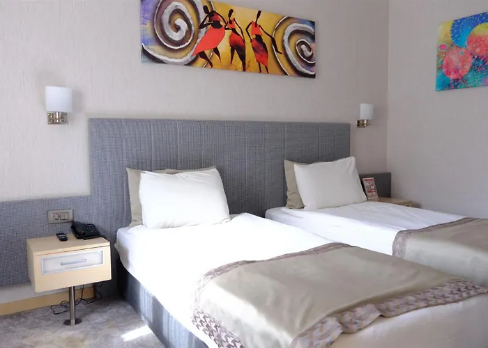 Midas Hotel