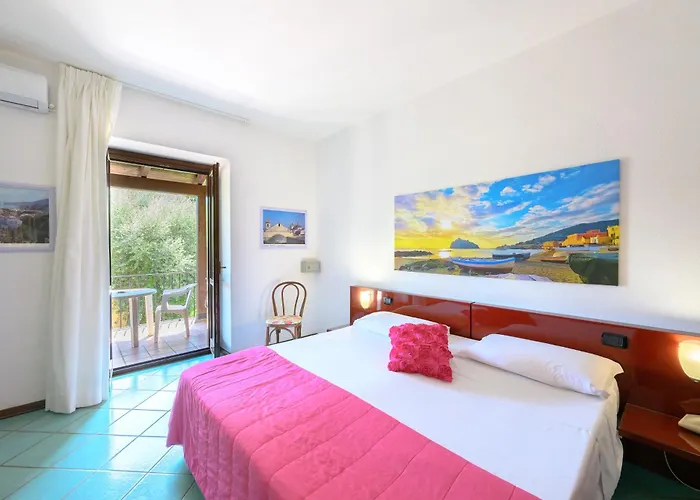 Hotel Annabelle Isquia