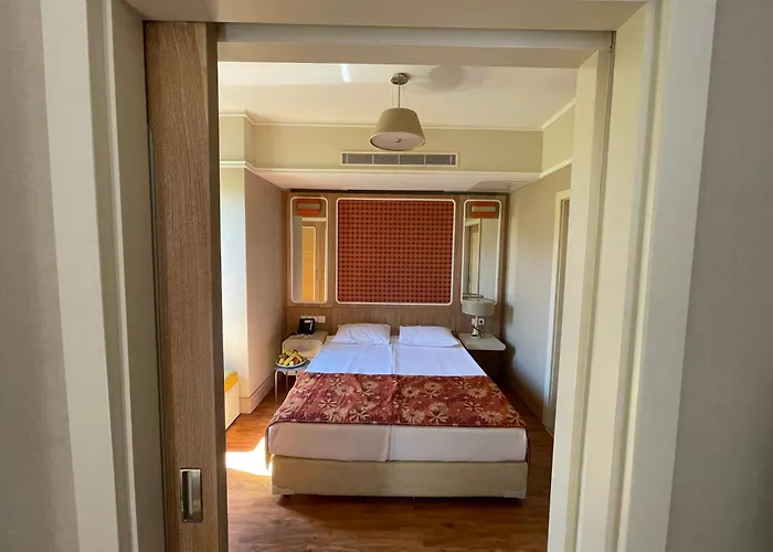 Hotel Club Grand Side