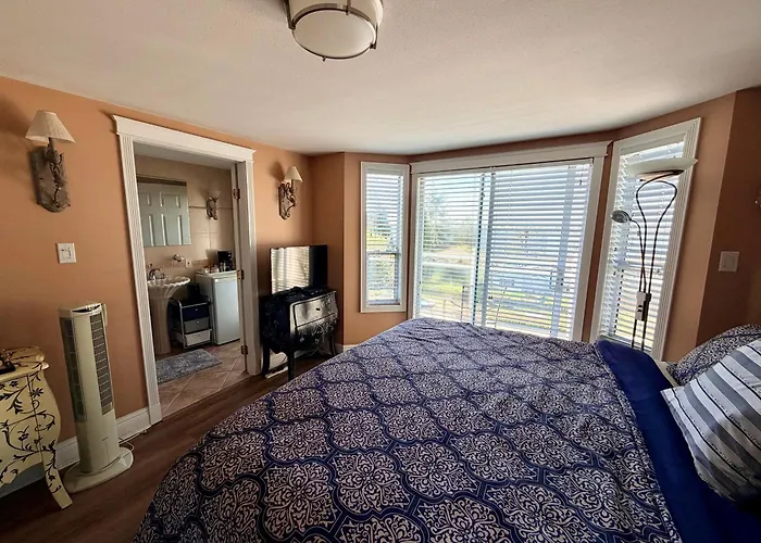 Ocean Breeze Executive Bed And Breakfast North Vancouver