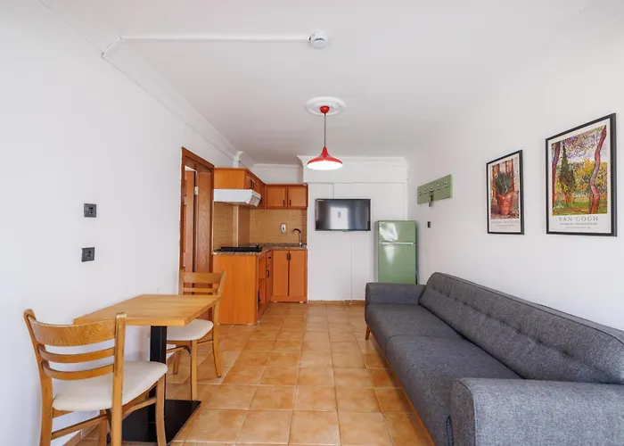 Ten Apart Hotel