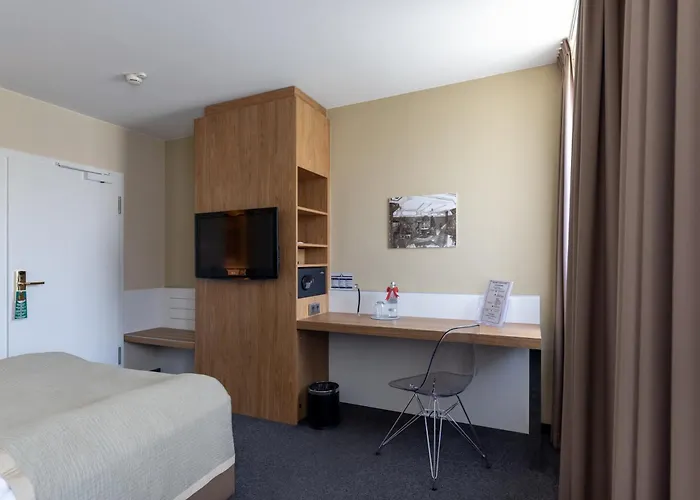 Hotel Ross