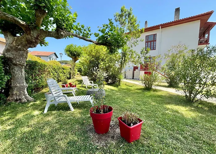 Hotel & Residence Vacances Bleues Orhoitza
