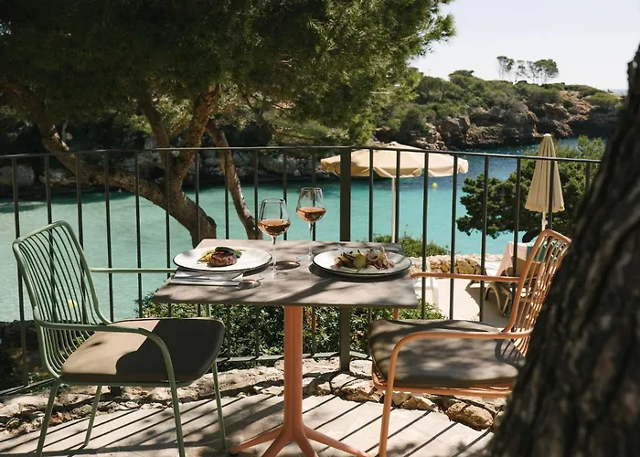 Inturotel Cala Esmeralda Beach Hotel & Spa - Adults Only