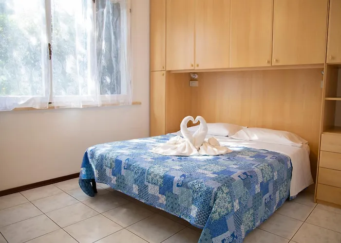 Residence Le Rose Marina Di Bibbona