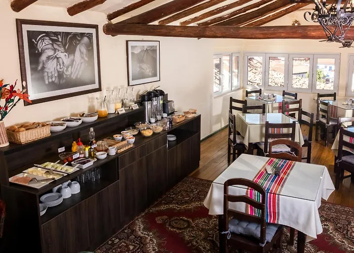 Hostal Corihuasi