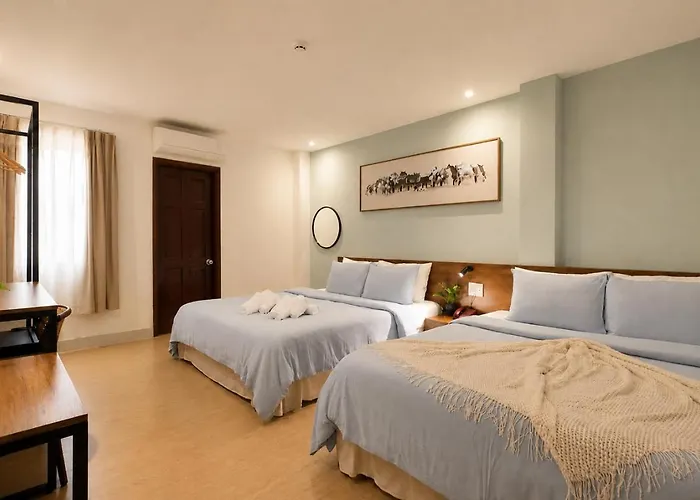 Phan Anh Hotel - Bui Vien Walking Street