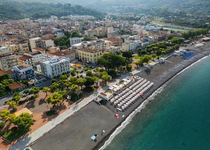 Hotel Tirreno