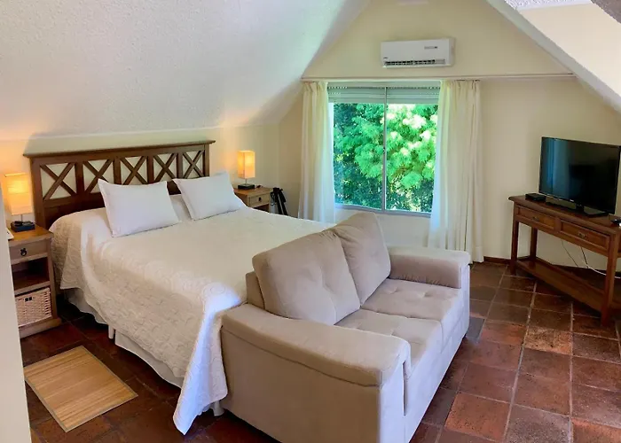 Petit Chateau Hotel Boutique