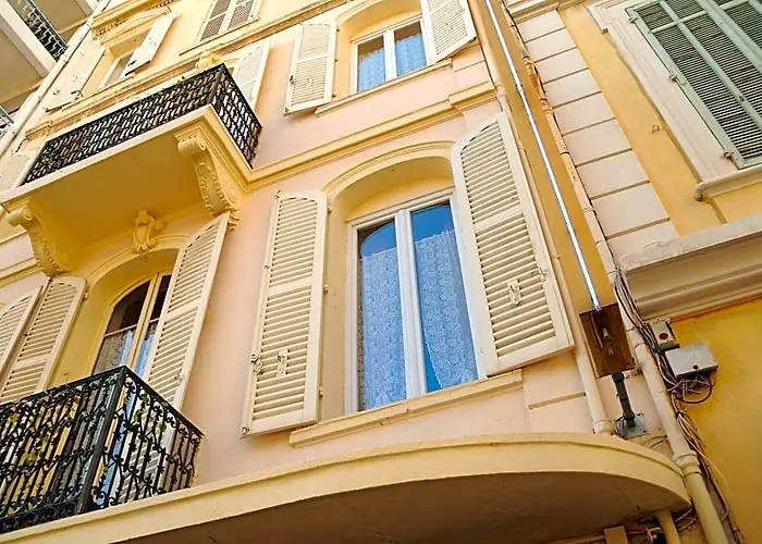 Nouvel Hotel