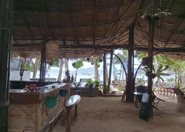 La Plage Hotel El Nido