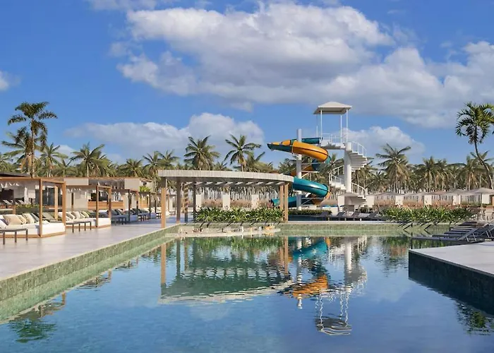 Beach Gav Resorts